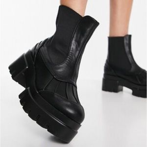 NEVER WORN SOLD OUT ASOS Ego Raven Chunky Boots